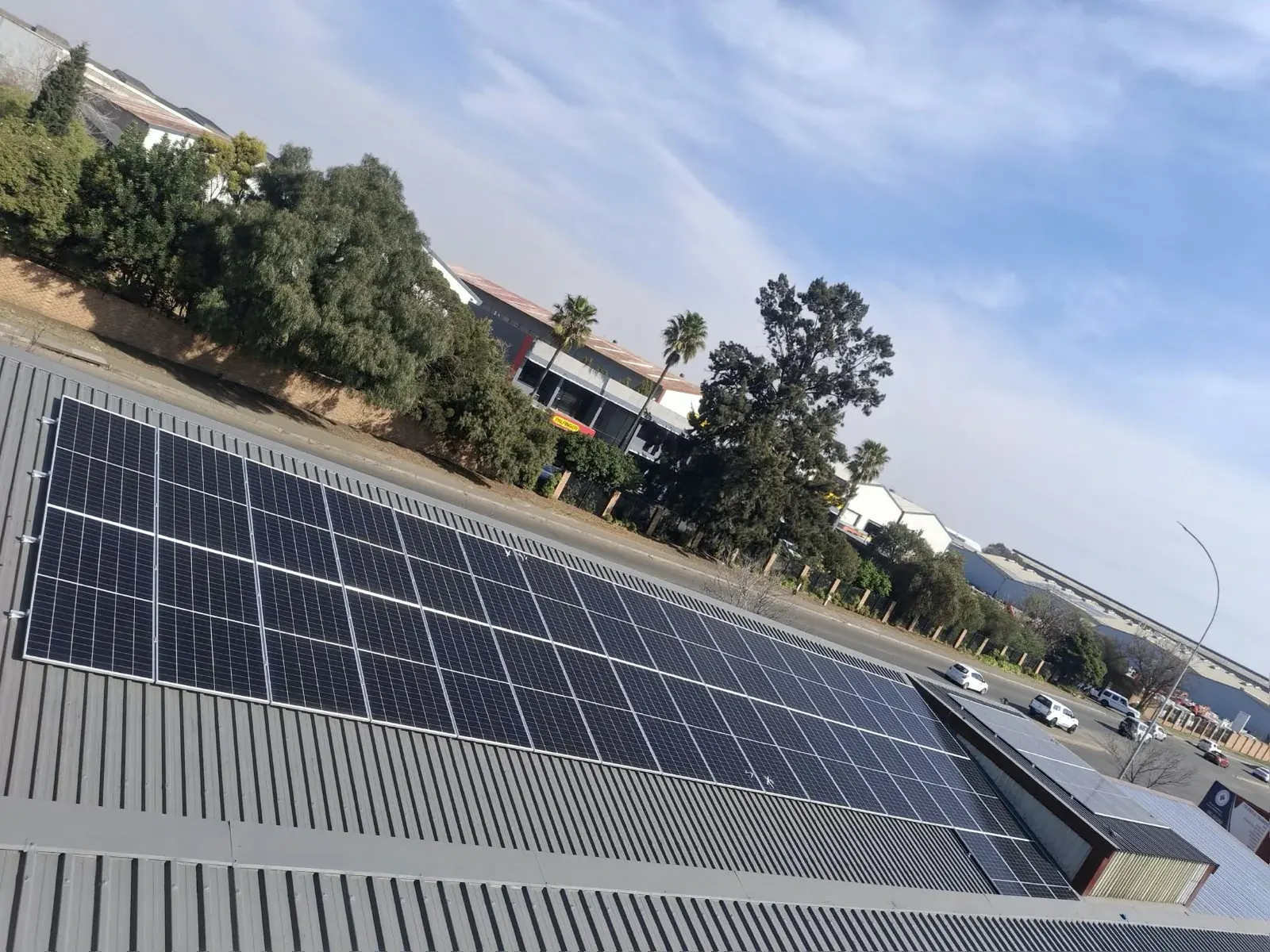 Commercial rooftop solar PV installation